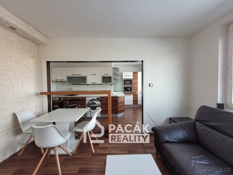 Pronájem zrekonstruovaného bytu 2+kk v Olomouci, ul. Nedvědo - 4