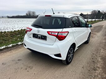 ►TOYOTA YARIS 1.5 82KW DUAL VVT iE Y20 EDITION SPORT AC - 4