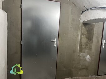 Pronájem skladových prostor 8,9 m² a 11,6 m² – Praha 4, Nusl - 4