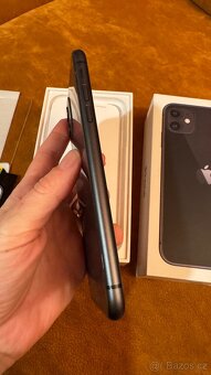 IPhone 11 64GB černý, top stav - 4