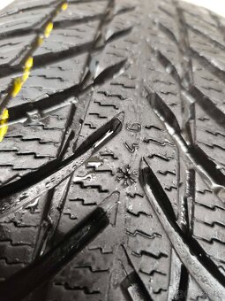 215/60 R17 96H NOKIAN Snowproof - 4