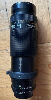 Nikon AF Nikkor 75-300mm 1:4,5-5,6 - 4