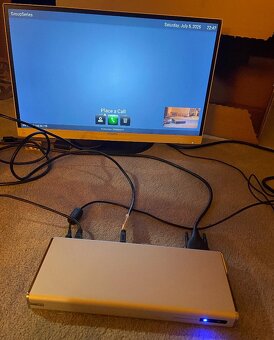 Polycom RealPresence Group 310 - 4