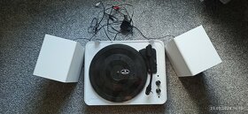 Moderní gramofon + LP deska - 4