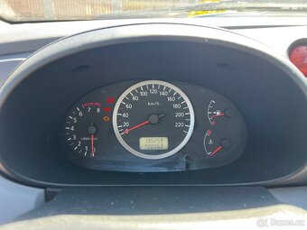 Nissan Almera Tino 1.8 - 4