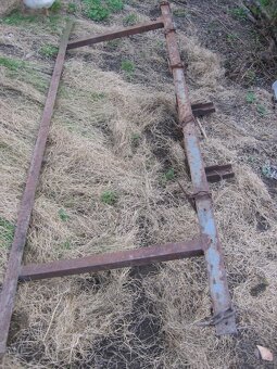 brána, ostří na pluh, hrobkovač,radlice, závěs, rám na brány - 4