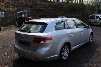 Toyota Avensis - 4