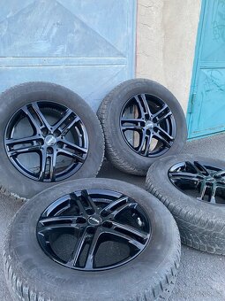 Rial 5x114.3 R16 215/65/16 - 4