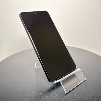 Samsung Galaxy S21 FE - 4