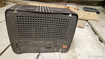 Elektronkové rádio Tesla Accord 401U - 4