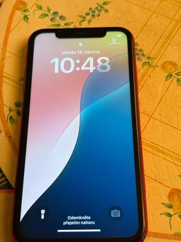 iPhone 11 - 4