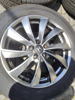 5x114,3 ET 50 Honda CR-V 225/60 R18 - 4