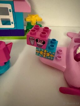 Lego duplo 10830 Minnie a její Kavárna - 4