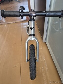 Odrážedlo Early Rider 12" Alley Runner - 4