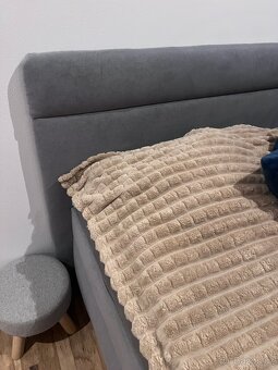 Postel 180x200, rošty, matrace. - 4