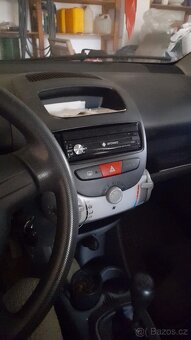 Prodám citroen c1 na náhradní díly - 4