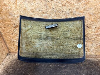 ČELNÍ OKNO PEUGEOT 206 - 4