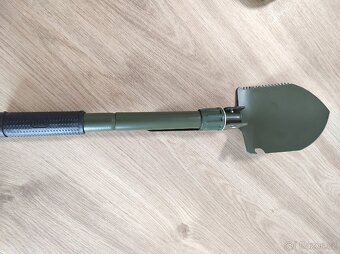 Multifunkční vojenská skládací lopata/krumpáč/dloubák - 4