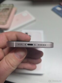 Apple iPhone 13 – Pink (Růžový) / 128 GB - 4