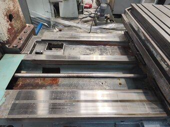 TOS Varnsdorf W 100 A - Stolová vyvrtávačka - 4