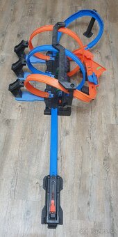 Autodráha FTB65 Hot Wheels Corkscrew Crash - 4