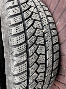 Prodám celé kola Ford focus - 4