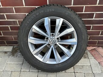 Volkswagen Tiguan Alu kola 7Jx17 ET45 Zimní gumy - 4