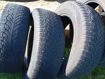 Pneu235x 65x17nokian - 4