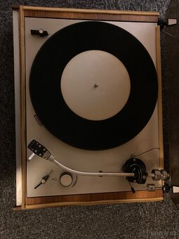Gramofon Tesla NC440 - 4