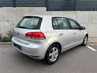 VW GOLF VI 1.6 TDI VYHŘÍVANÉ SEDAČKY - 4