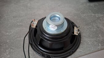 Prodám Subwoofer CANTON Škoda - 4
