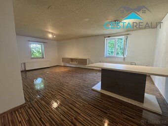Prodej domu se zahradou 4536 m2 - Petrohrad, ev.č. 01048 - 4