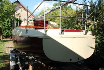 plachernice, motorová loď, hausbot,člun Neptun 22 - 4