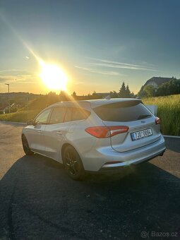2020 Ford Focus Turnier 1.5 Nafta 88 kW - 4