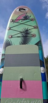 F2 California 10.6 woman - 4
