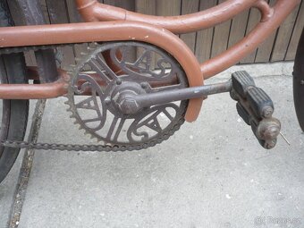 staré dámské kolo - 4