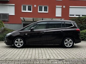 Opel Zafira C 2.0 CDTI 7 míst Kůže Navi Xenony 1. maj v ČR - 4
