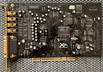 Creative Sound Blaster X-Fi Platinum s externím I/O modulem - 4