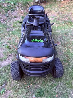 Zahradní traktor husqvarna - 4