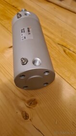 Pneumatický válec - 4