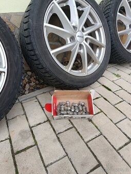 ALU sada kol 225/55R17Hyundai i30 - 4