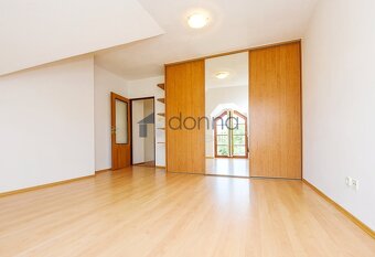 Pronájem RD 5+1/T, 252m², ul. Nad Šejdrem, Praha 4 - Libuš,  - 4