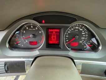 Audi A6 3,2 FSI - 4