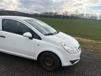 Opel Corsa 1.3  2009 - 4