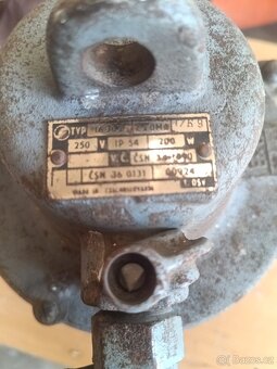 Průmyslové lampy - 4