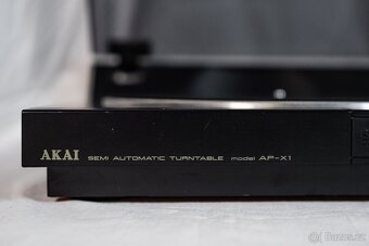Gramofon AKAI - 4
