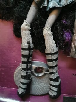 Panenka Monster High - 4