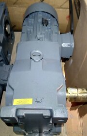 Elektropřevodovky Nord,SEW - 4
