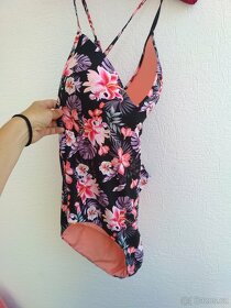 Nové nepoužité plavky Calzedonia vel. L - 4