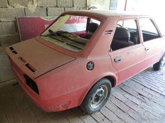 Škoda 105L k renovaci - 4
